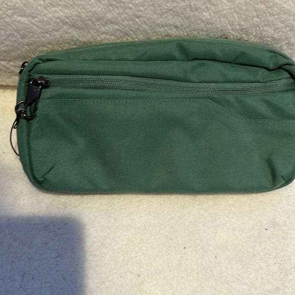 Open Story bum bag/fanny pack - Picture 1 of 4